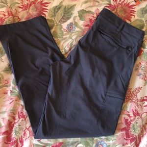 UB TECH Size 34x32 Cargo Stretchy Multi Pockets Pant Zip Front Deep Gray EUC